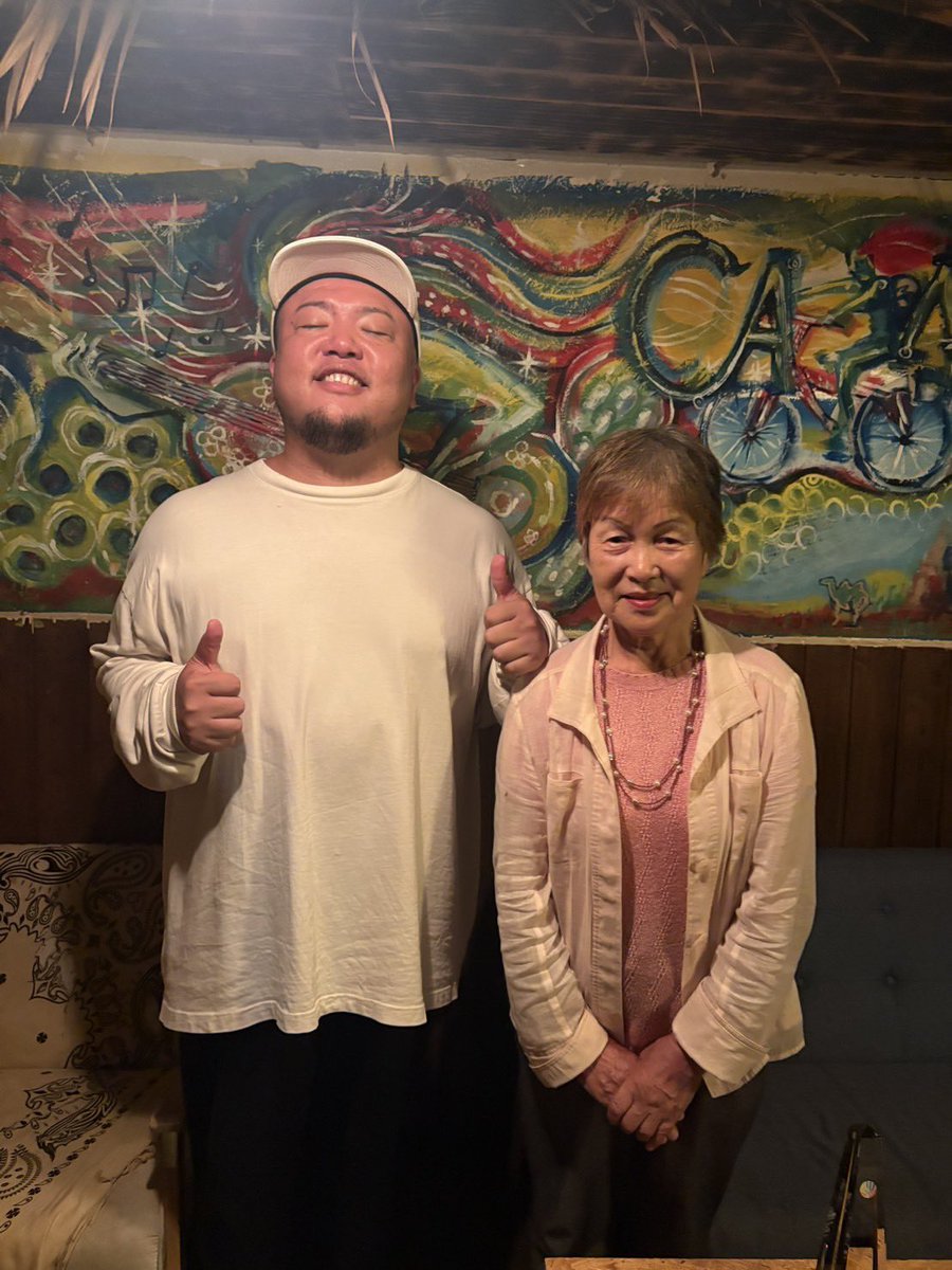 __HIPPY__'s tweet photo. 06年2月6日から毎月6日開催
245回目となった語り部の会

10代から80代まで
たくさんのご参加心から感謝しています。

お話しいただいた岡久さん
あの日から会えない家族がおられると話してくださいました。
お辛い心の扉を開けて僕たちに託してくださる意味

あなたたちの明日は、無くさないでほしい

僕はそう受け取りました。

参加された方はどう感じただろう。
感じ方はそれぞれ、受け取った想いが人から人へ
繋がり広がり、同じ空の下、分かち合える明日を願います。

それにしても
こんなにも全部の写真で
目を瞑るあるかなw

8/6は今があると言う幸せに感謝し
亡くなられた方への追悼、そして世界平和を祈り
黙祷をささげます。

—————————————

HIPPYスケジュール

【8/4（火）】広島　   平和のつどいMIYOSHI2026
【8/5（水）】全国放送 Eテレ”あしたは８月６日じゃけぇね～”
【8/6（木）】広島　　EIGHT SIX （伝承者として出演）
【8/8（金）】広島　　映画［記憶の解凍］舞台挨拶＠八丁座

HIPPY全国ツアー ROAD TO 武道館
【8/15（土）】広島 ツアーファイナル
ふくやま芸術文化ホールリーデンローズ