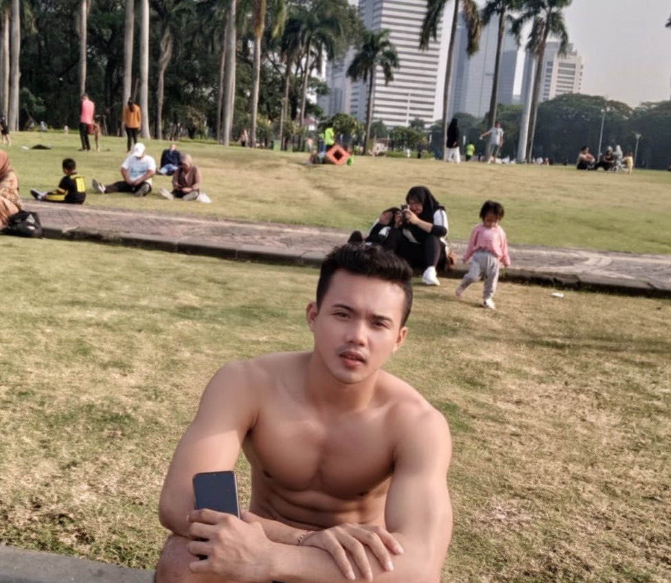 ObayEsc01's tweet photo. Jakarta
Cek : 085772318516
or bio

#pijatjakarta #pijatpria
#massagejakarta https://t.co/1ASiMAozU4