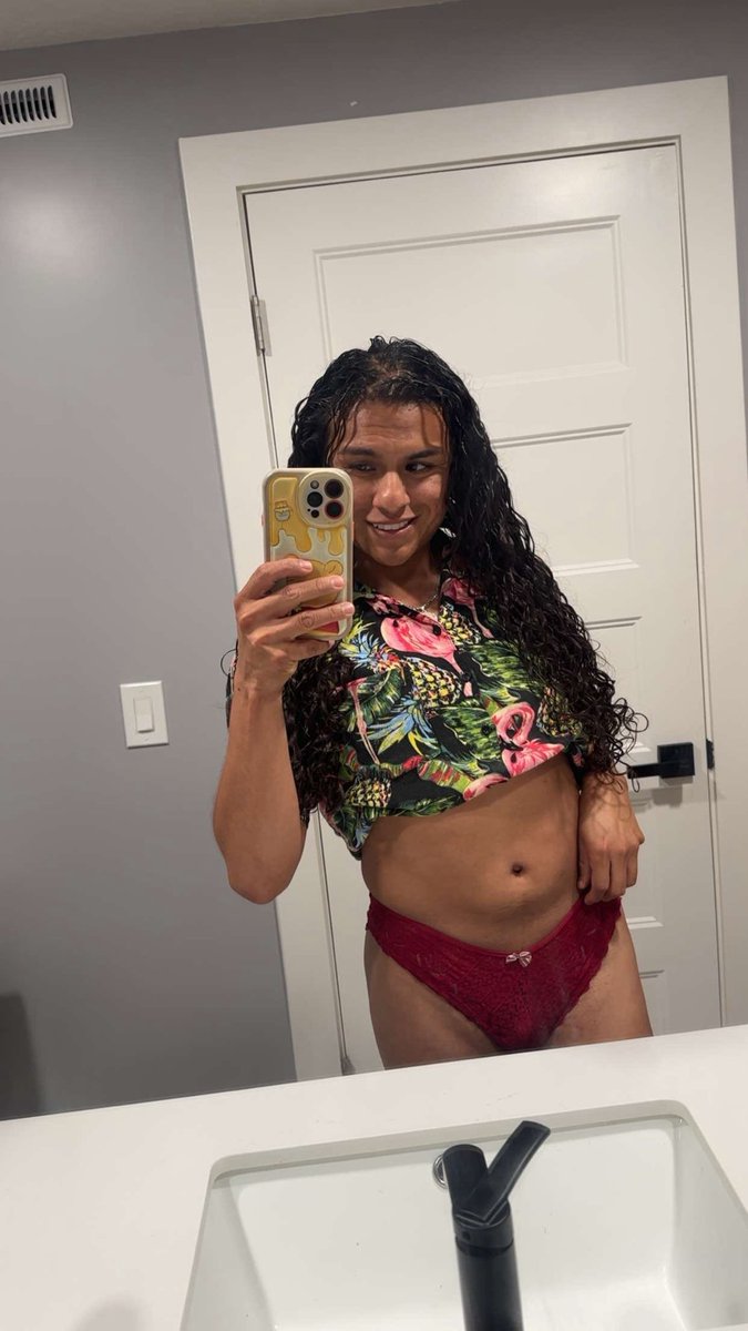 roliebootey's tweet photo. In craving bbc or bwc love hairy daddy’s Hi #cruising #gay #fem #femboy #utah #usa #men #straight #dad #cock #muscle #gym #showers #dm #bigcocks
#chat #married #men #dl #hairy #daddys #usa #mexico #papis #madurosgay https://t.co/XtyCRrC7Jk