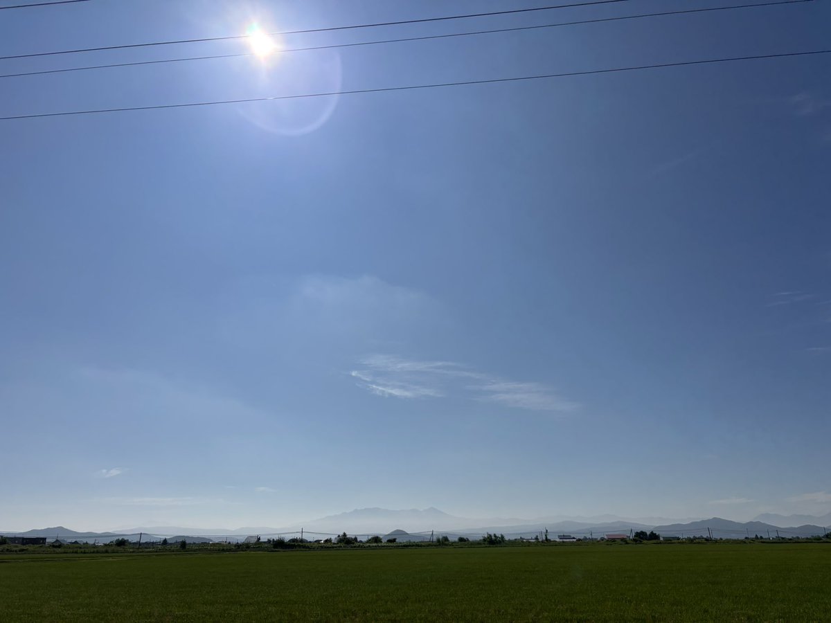 yuxttchi's tweet photo. ☀️おはようございます✨
今日は、きっと夏らしい気温になるだろう
Good morning!
It looks like it’s going to be a truly summer-like day today
#ぴっぷ町 #北海道
#pippu #hokkaido https://t.co/ns71n7eQnE