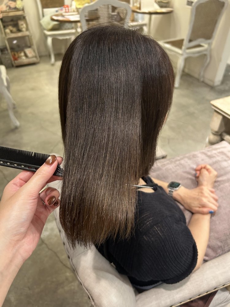 dothair's tweet photo. 艶髪ポテンツァ　伊丹美容室
ドットヘアのあやかです♪

新メニューポテンツァのご紹介です！ヘアポテンツァ（ヒートケアポテンツァ）とは、縮毛矯正と通常のトリートメントの間に位置する、髪のうねりや広がりを抑えてツヤを出す新しい質感再整トリートメントメニューです！
https://t.co/De7Z3liDCF https://t.co/icHChVmBUq