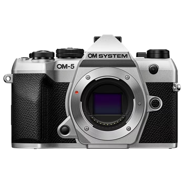 mapcamera's tweet photo. 【中古】 本日のおすすめ
「#OM SYSTEM OM-5 Mark II」
https://t.co/aPri3iPNVj

小型軽量ながら防塵防滴性能を備えたカメラ📷🎆
感動を思いのまま残せる高い性能でアウトドアシーンに大活躍の一台です！

✅マップカメラは安心の中古最大1年保証付き
✅安心してお買い物できるマップカメラのサービス一覧はこちら
https://t.co/dE9tYBbaOz
✅LINEの友だち登録でオトクな情報を配信中💡
https://t.co/lSL4u2yEVa
