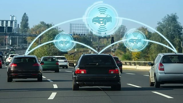 Indianinfoguide's tweet photo. 🚨All vehicles to be fitted with V2V communication system from October 1, 2028 https://t.co/8RcXvbSItZ