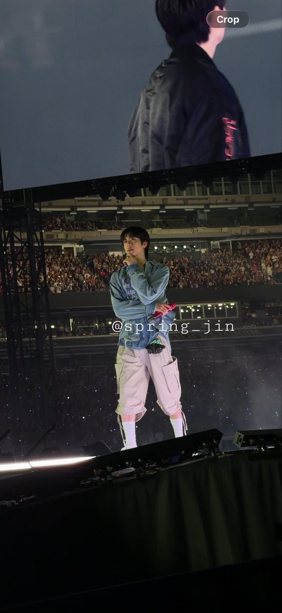 springday_jin's tweet photo. Literally will never forget this night https://t.co/ciLcpXpG3J