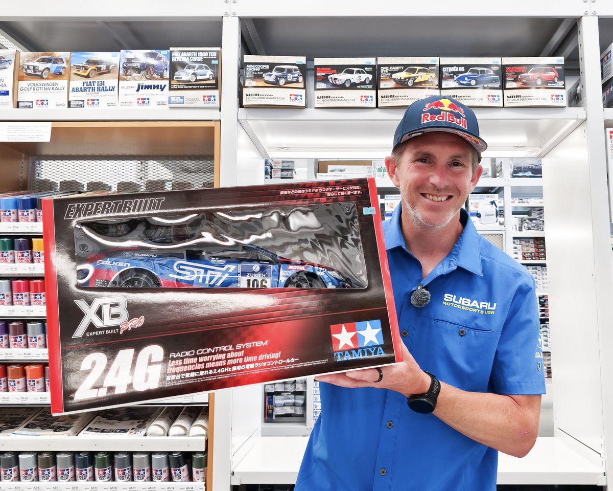 TAMIYA_TOKYO's tweet photo. レーシングドライバー スコット・スピードさんが #tamiya_tokyo を訪問🏁

NASCAR、F1、フォーミュラE、ラリークロスなど多彩なカテゴリで活躍する、Subaru Motorsports USAのドライバー、アメリカを代表するトップドライバーの一人、スコット・スピードさん。

幼少期には飛行機のプラモデル作りに熱中されていたそうです。また、ご自身でRCサーキットを持っていたこともあるほどのRCファンだったそう。TAMIYA TOKYOではRCカー、ミニ四駆、プラモデルを熱心にチェックしていらっしゃいました。

スコットさん、またお越しください！

—————————————————

Racing driver Scott Speed visited #tamiya_tokyo 🏁
 
One of America’s top drivers, Scott Speed has competed in a wide range of categories, including NASCAR, Formula 1, Formula E, and rallycross. He currently drives for Subaru Motorsports USA.
 
Scott says he was passionate about building aircraft plastic models as a child. He was also such an RC enthusiast that he even had his own RC track! At TAMIYA TOKYO, he took plenty of time to check out the RC cars, Mini 4WD models, and plastic model kits.
 
We hope to see you again, Scott!

@scottspeed 
@subarums_usa 
#ScottSpeed 
#SUBARU
