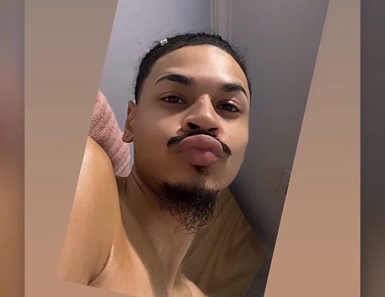 itsmichaelbabe's tweet photo. 😃 #gymbutt #yummy #sexyguy #butt #buttpics #blackguy #circuitboy #andrewchristian #underwear #mensunderwear #bathroom #booty #bootypic #gymbooty #body #lgbtqia https://t.co/sFonwfjoQI