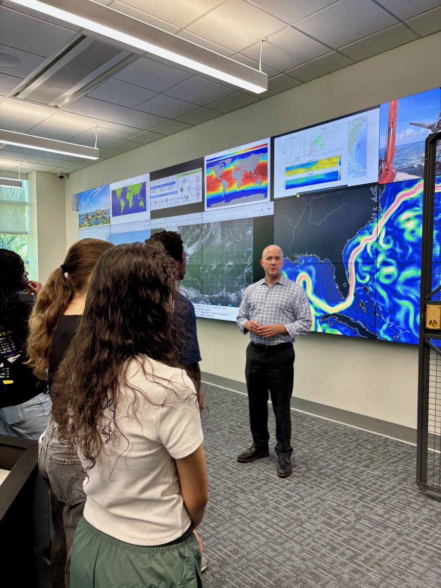 SmartFAU's tweet photo. From the streets of West Palm Beach to the labs of Boca Raton.

This week, our My Streetscape Summer Research Institute students toured I-SENSE and @fauengineering  research labs and maker spaces, seeing firsthand how ideas become real-world technologies. The visit gave them a broader look at engineering, research and the many paths STEM can take.

📸:
