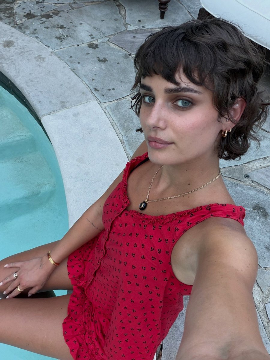 ItsMax30's tweet photo. Taylor Hill ✨️🫦 https://t.co/fRQodocK5J