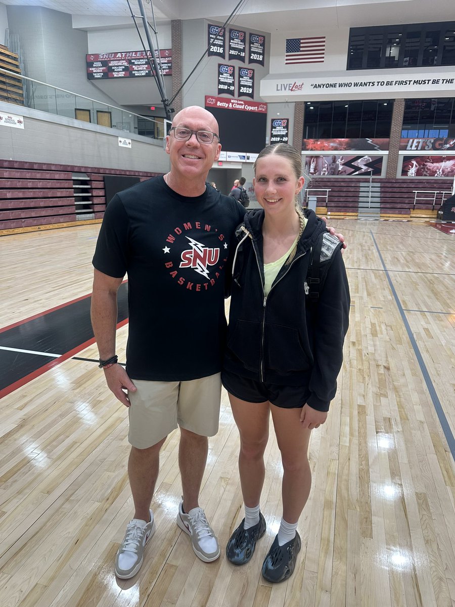 AnnaRaymond31's tweet photo. Had a great time at @SNUwbb elite camp!  Thank you @thecoachtmay and @CoachFParks for the opportunity to work out and compete.  #LiveLast https://t.co/X6whIzZ234
