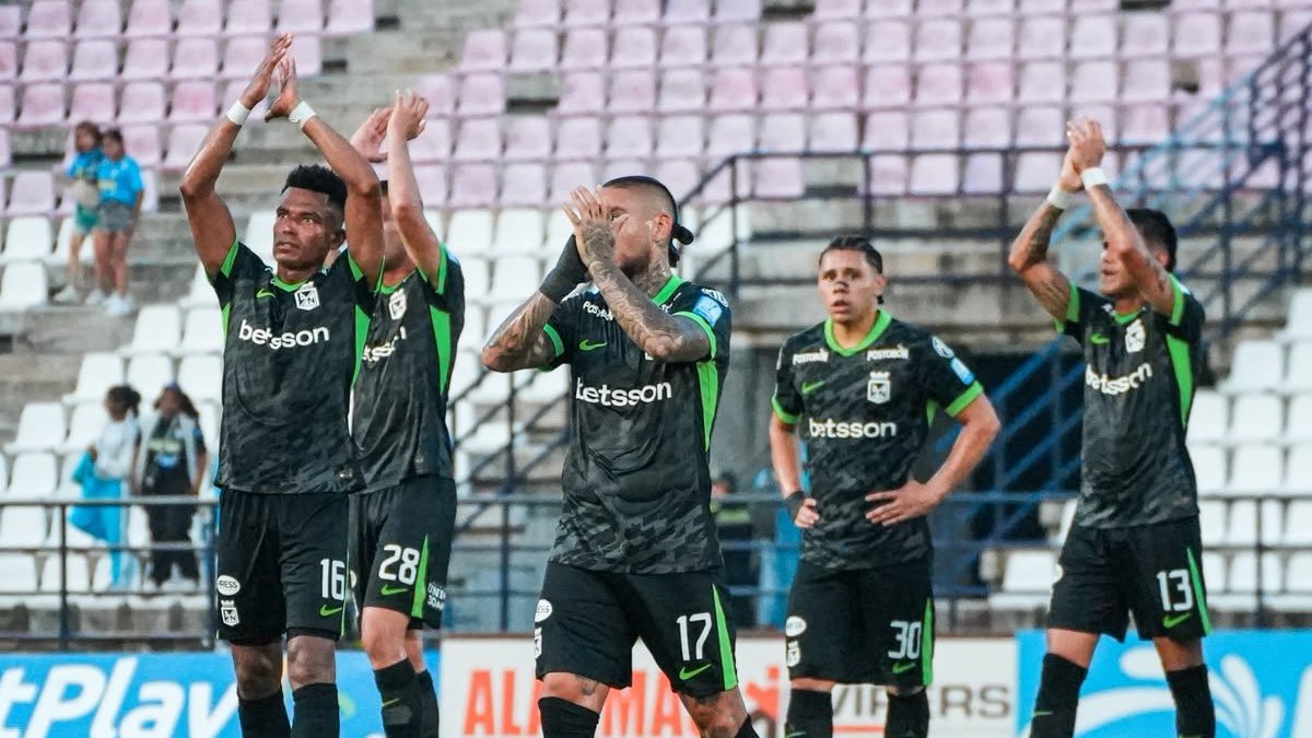 giraltpablo's tweet photo. 🔝⚽️ El ranking de los 10 MEJORES EQUIPOS SUDAMERICANOS HOY, según Opta:

1) Flamengo 🇧🇷
2) Palmeiras 🇧🇷
3) Independiente del Valle 🇪🇨
4) Cruzeiro 🇧🇷
5) Fluminense 🇧🇷
6) Independiente Rivadavia 🇦🇷
7) Atlético Nacional 🇨🇴
8) Botafogo 🇧🇷
9) Argentinos Jrs. 🇦🇷
10) Boca 🇦🇷 https://t.co/OxIyqZj3GQ