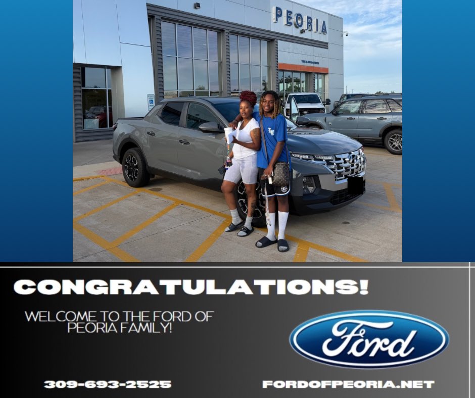 FordOfPeoria's tweet photo. 🎉 Congrats to Ryan’s customer on their Hyundai Santa Cruz! Shoutout to CJ and Jay for making this first-time buyer’s approval happen. 

Enjoy your new ride! 🚙

#FordOfPeoria #HyundaiSantaCruz #HappyCustomer #FirstTimeBuyer https://t.co/jpCeogGazZ