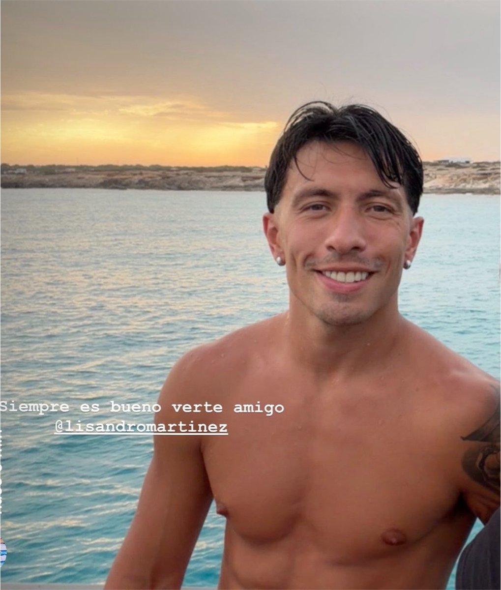 julvslean's tweet photo. podes parar flaco, no ves que sos hermoso😍😍😍😍😍😍😍😭😍 https://t.co/pinCocGMNM