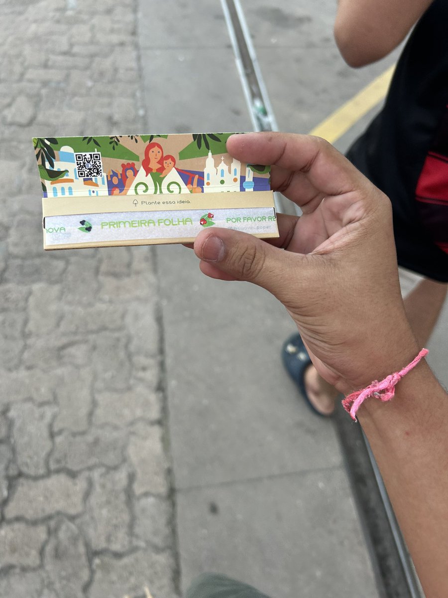 luuscaax0's tweet photo. to passado com a seda amazônica que tem até a nazinha https://t.co/Dr0DnRwdvp