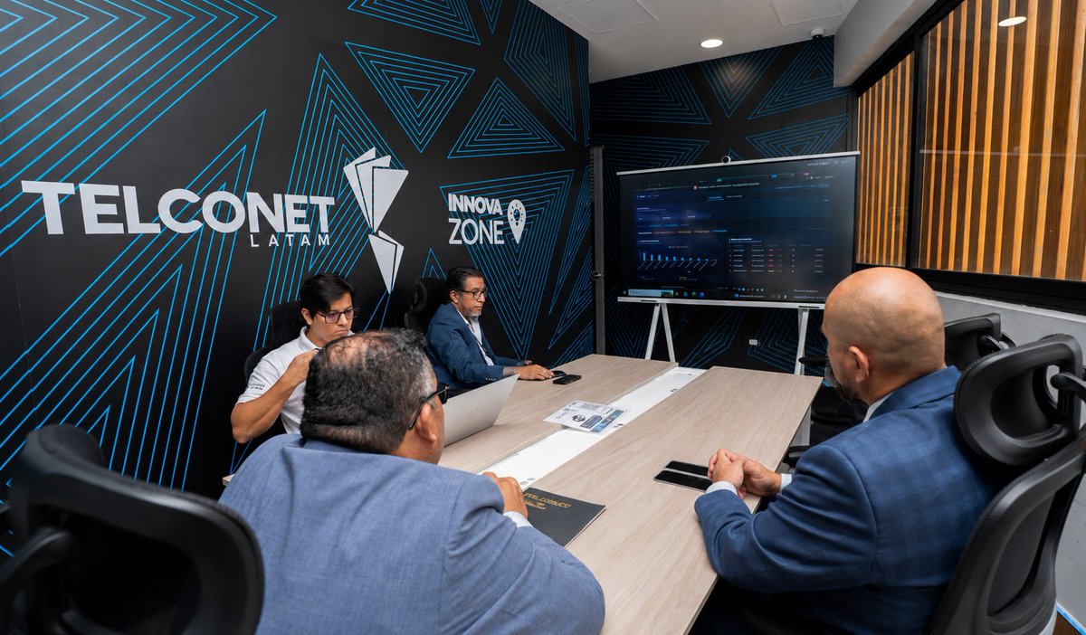 TelconetLatam's tweet photo. ¡Recibimos la visita del Registro Municipal de la Propiedad del Cantón Machala en Telcocity e Innovazone! 🤝

Con más de cinco años confiando en nuestros servicios de conectividad y seguridad perimetral, conocieron de cerca nuestra infraestructura y exploraron soluciones basadas en inteligencia artificial, orientadas a seguir fortaleciendo la atención que brindan a sus usuarios.

@RPMachala 
#Innovazone #Telconet #Tecnología #Innovación