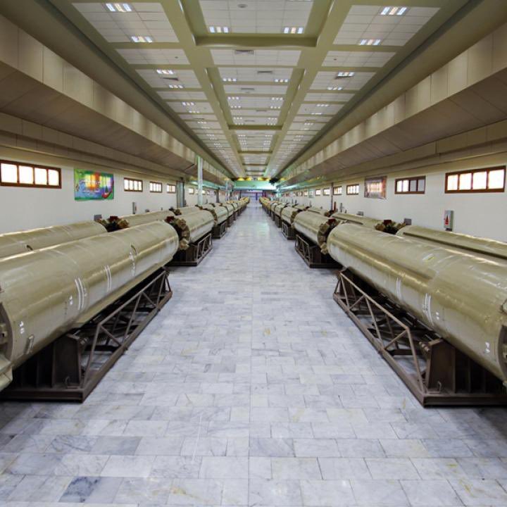 c14english's tweet photo. Fuel shortages cripple Iran's ballistic missile capabilities. 

🚨🇮🇷 While defense intelligence notes that Iran's long-term procurement goals from China aim to support an arsenal of up to 1300 solid-fuel ballistic missiles, the country's immediate operational capability is bottlenecked. Current estimates suggest only around 106 missiles are actively fueled and ready.

Last year a devastating explosion at the Port of Shahid Rajaee destroyed a massive 1,000-ton influx of Chinese rocket fuel precursors.