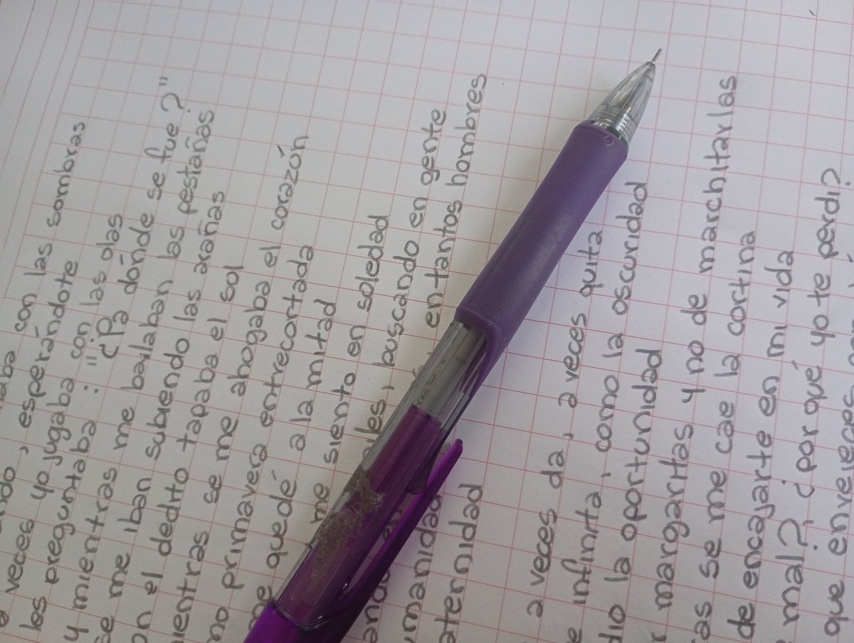 flwrkeonn's tweet photo. lo k uno hace por aburrimiento https://t.co/marUFnoe4Y