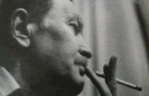 aletheia__'s tweet photo. her şeyi düzeltmeye kalkışmanın yok ettiği... 

turgut uyar 

[04 Ağustos 1927, Ankara — 22 Ağustos 1985, İstanbul] https://t.co/eejZfjQ6Mc