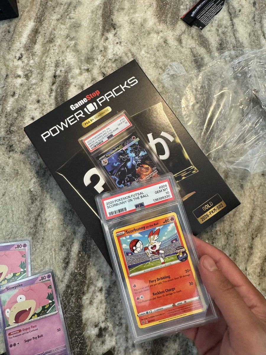 BillsCardz's tweet photo. Wth how lucky did I get @CardPurchaser https://t.co/XPn42gWTnP