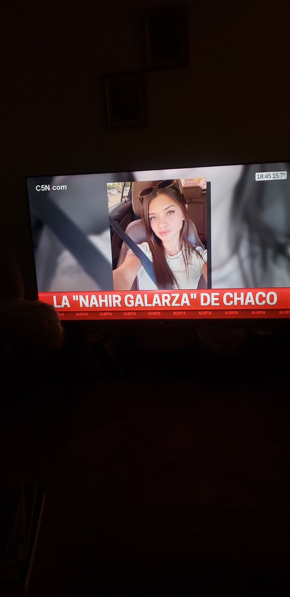 vane_ca's tweet photo. @C5_CDMX porque seguimos juzgando mujeres .porque no hacen los mismo con los femicidas?porque no ponen femicidio a lo Juan Pelota. Que tenemos todos los días uno  Y además les recuerdo que esta chica hizo dos denuncias por violencia   machista ! No juzguemos  primero investigar . https://t.co/hwW4bBYiNf