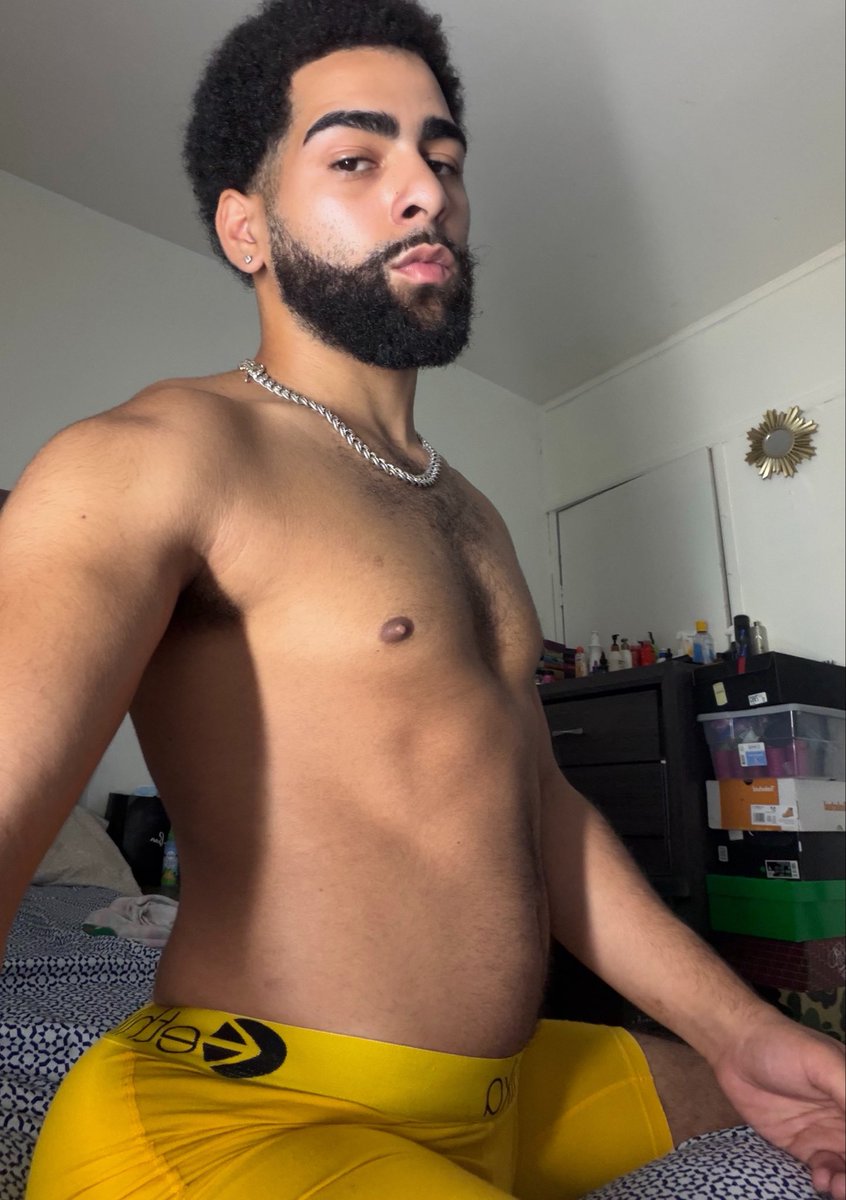 idegafbby's tweet photo. Gainin my weight back after surgery 🥹 https://t.co/mvSAK53iCe