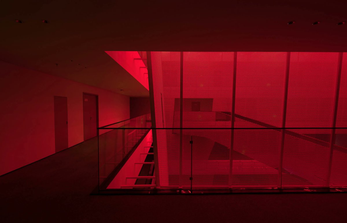 archinect's tweet photo. Shuifa Information Town Industrial Exhibition Center. Architectural Design: aoe. Lighting Design: Puri Lighting Design #ArchinectProjects

Project details at https://t.co/FwIs1KE6R5 https://t.co/XOQWTaxv94