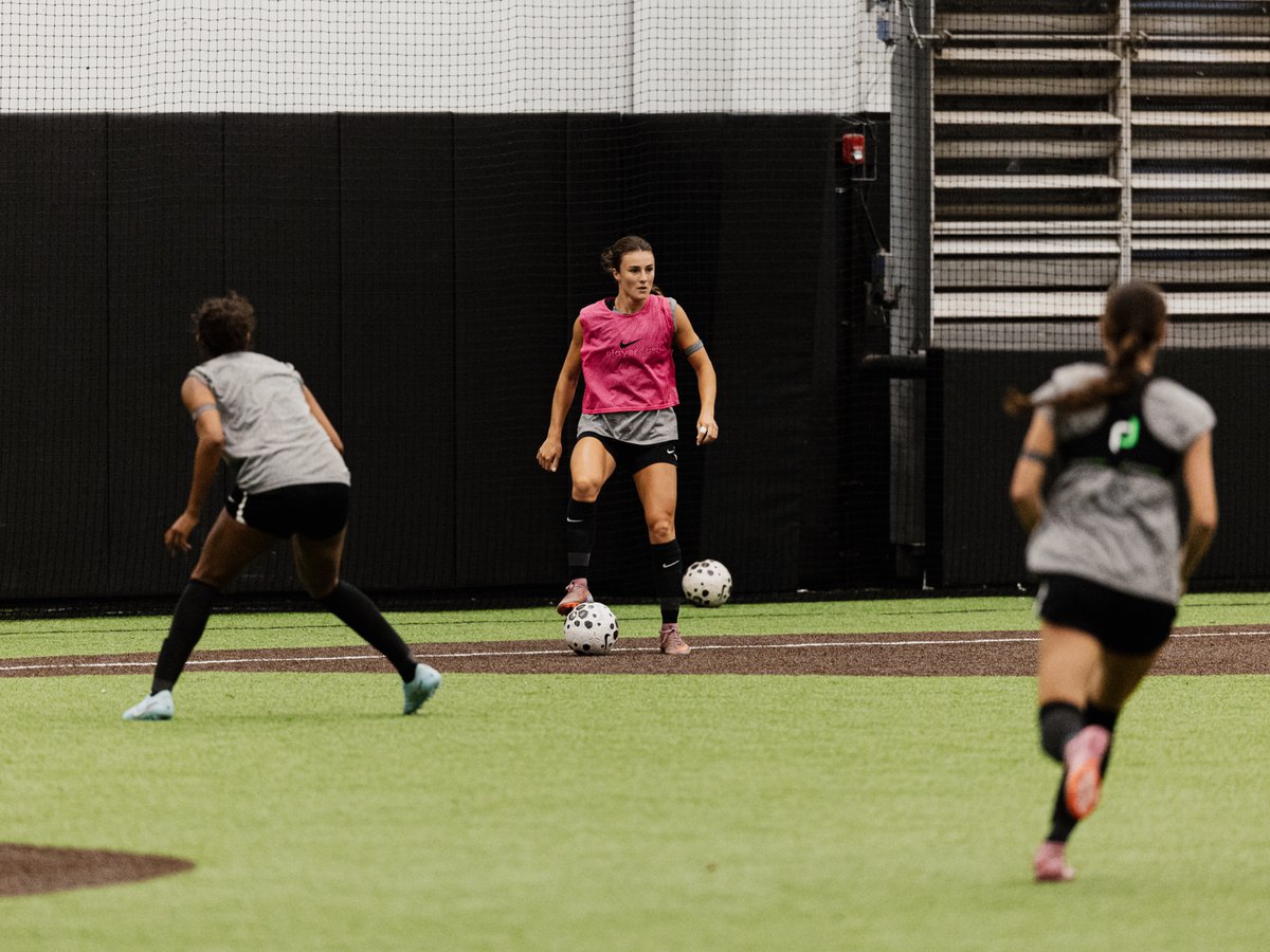 MizzouSoccer's tweet photo. Locked in bc it's (exhibition) GAME WEEK 🤩🤩

#MIZ 🐯 https://t.co/hTX2MhPkva