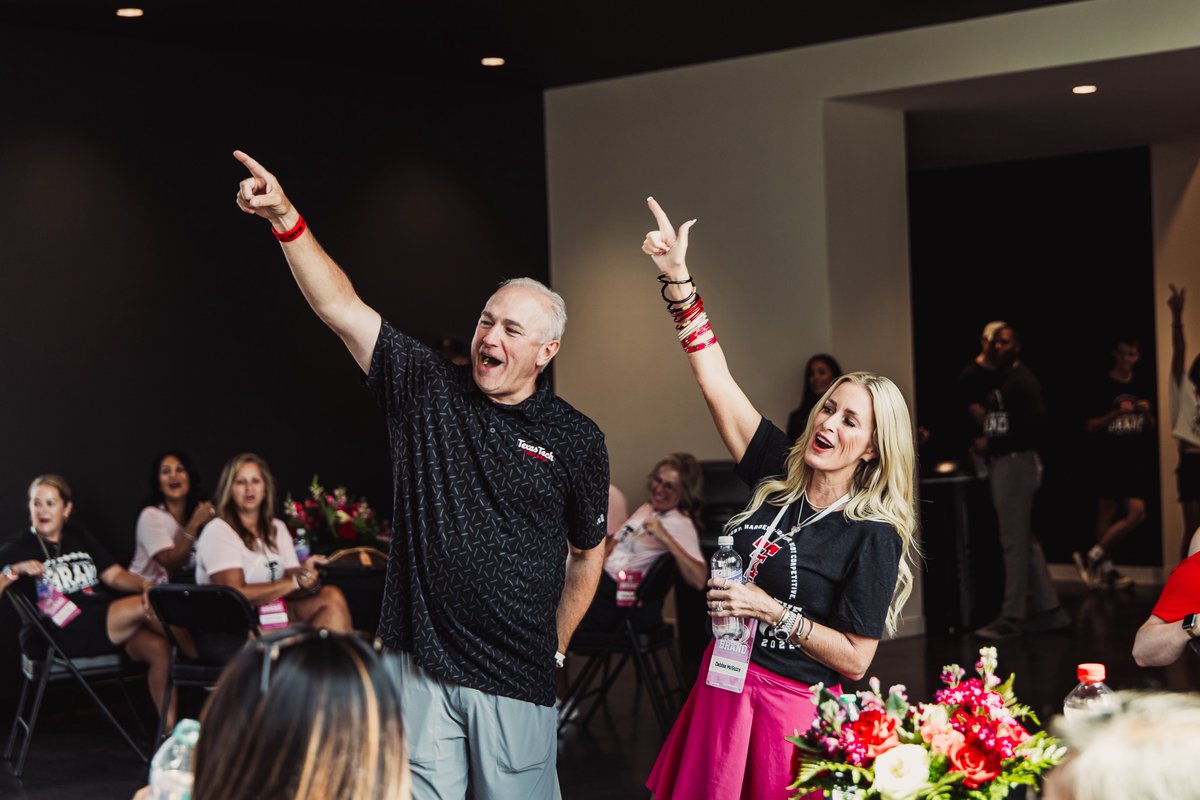 TexasTechFB's tweet photo. Night 1 was a blast. Ready to do it again tonight! https://t.co/rvdhIcygJc