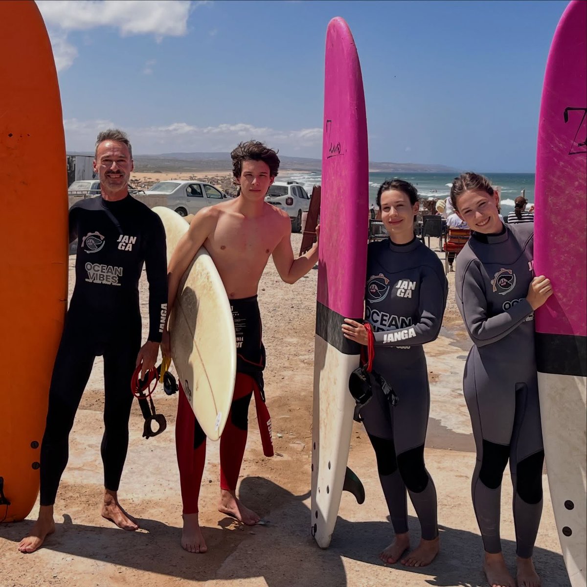 TGrecillo's tweet photo. Surf Marruescos 🇲🇦🏄‍♂️🌊☀️ https://t.co/C3TgOiY8cu