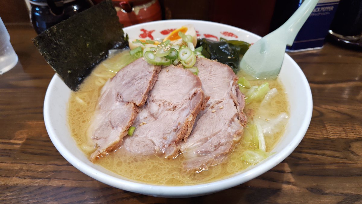 shellyozakin's tweet photo. さつまっこラーメン中盛🍜 https://t.co/BE0hPgHO6e