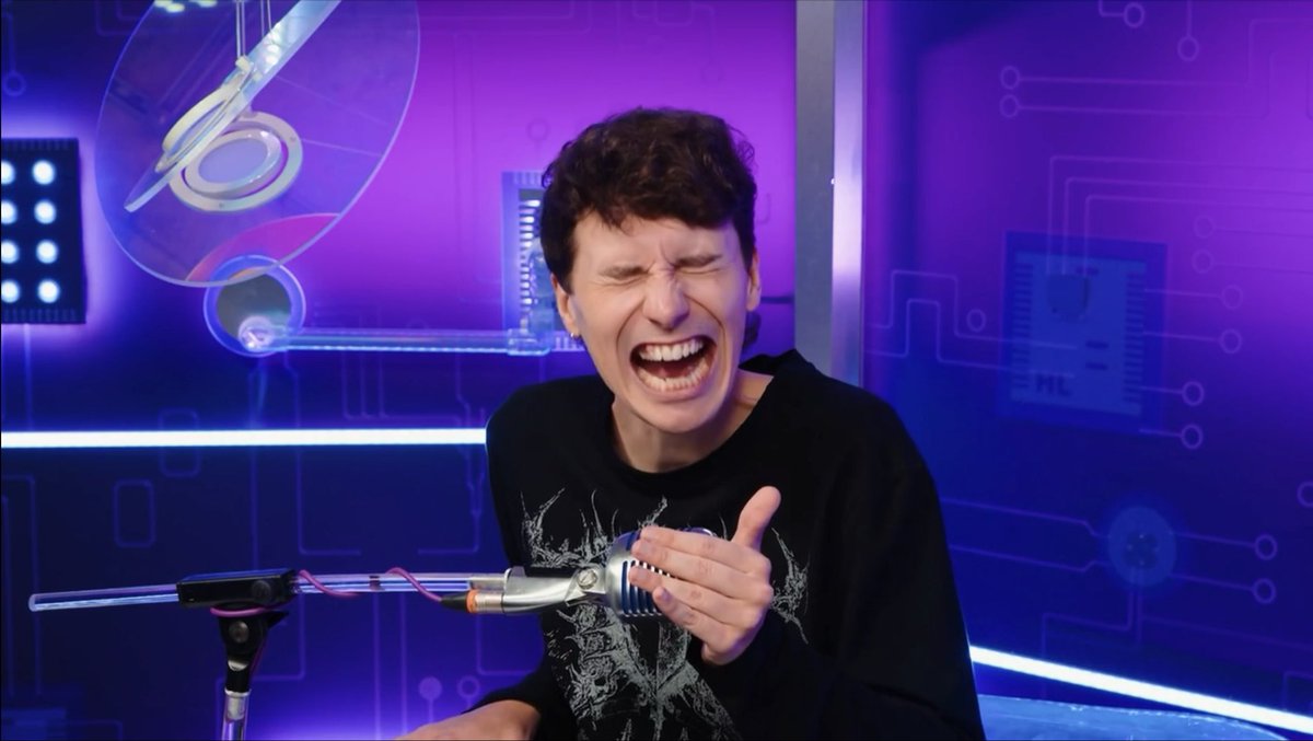 Britt_T_Va's tweet photo. Oh how I love pausing the podcast episodes and discovering gems like this @danielhowell https://t.co/YjiWX1m6G5