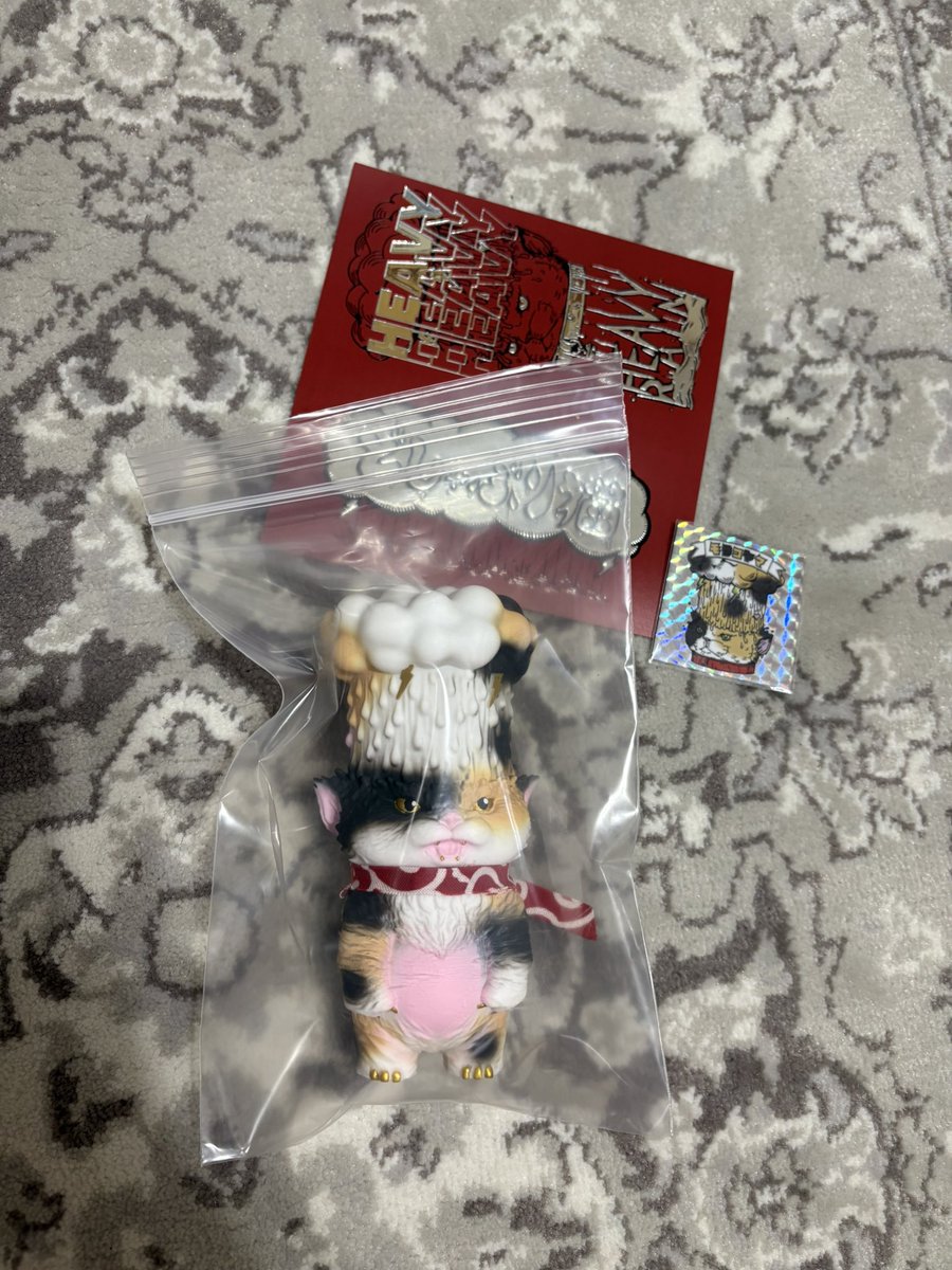 jb_dtf's tweet photo. どしゃぶり猫(怒り) 三毛猫

#もうこやま
#どしゃぶり猫
#ソフビ
@moucoyama https://t.co/7gEBDYorgM