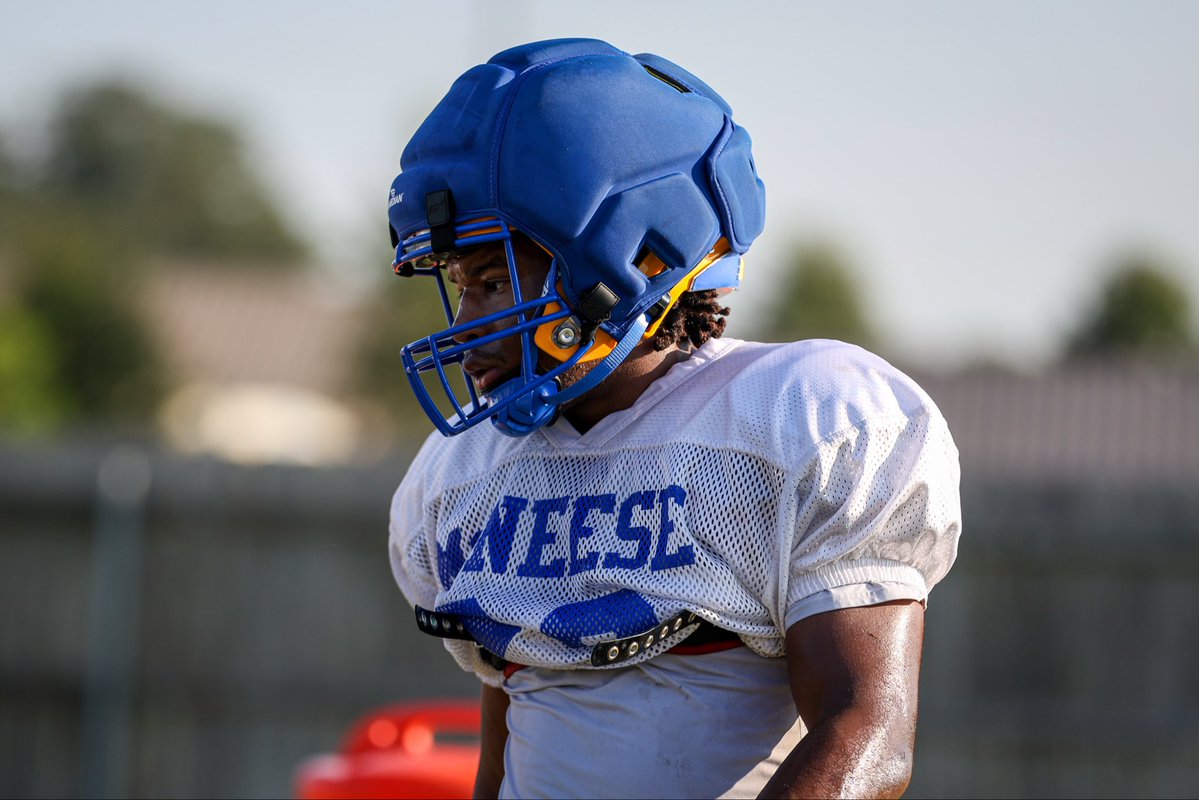 McNeeseFB's tweet photo. All gas ⛽️ 

#GeauxPokes https://t.co/MmGlNYlBPJ