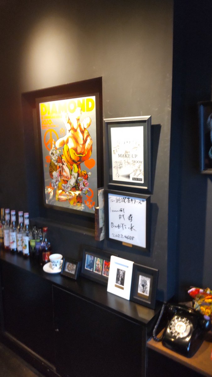 u_sa_a's tweet photo. 練馬春日町駅近くの純喫茶キラーズ、店主がジョジョ4部の熱狂的ファンらしくて独特の雰囲気があったけど、あんまり純喫茶って感じではなかったな。あとBUCK-TICKファンの聖地になってるらしくて女性客が多かった https://t.co/pNZTk987kV