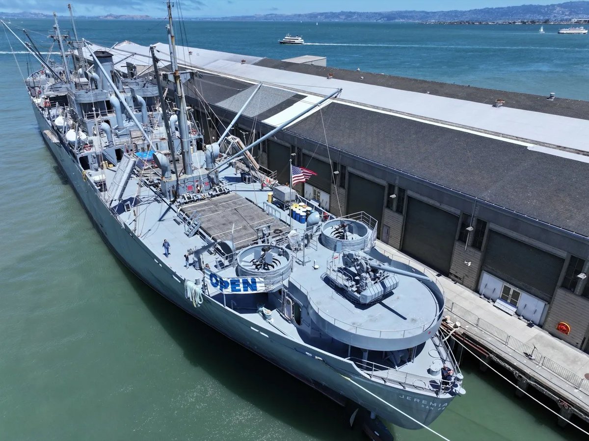 ThatMrE's tweet photo. Excited for our Reverse Demo Day tonight! Hosted on the historic SS Jeremiah O'Brien

What's a reverse demo day? I'm glad you asked...

1/n https://t.co/ZhBqGsEQzF