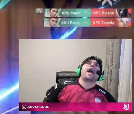 KRUesports's tweet photo. .@adversogg somos todos viendo el Sova de @1ponix (en full hd) 😂 https://t.co/reExaihcbz