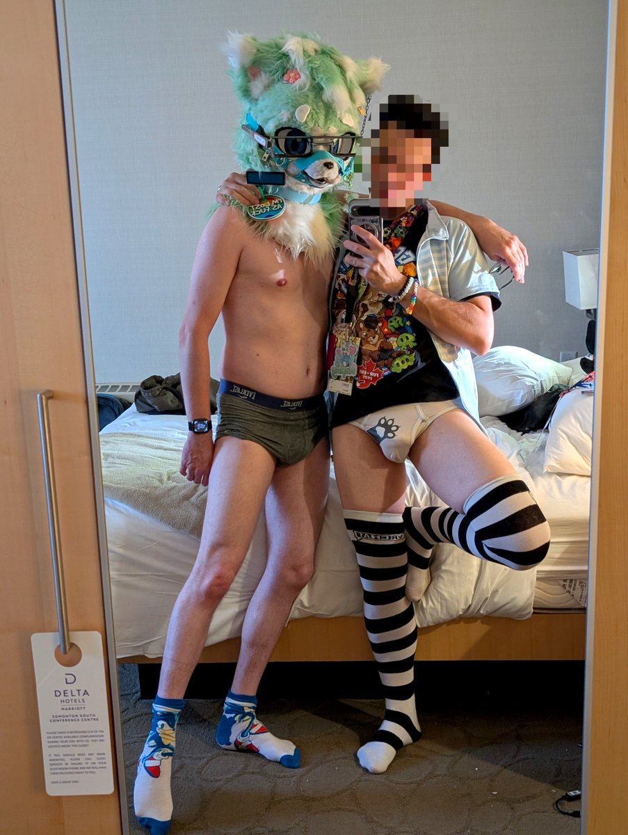 RaphysSecret's tweet photo. He's trying my fursuit head :3 https://t.co/oqBcKVvBly