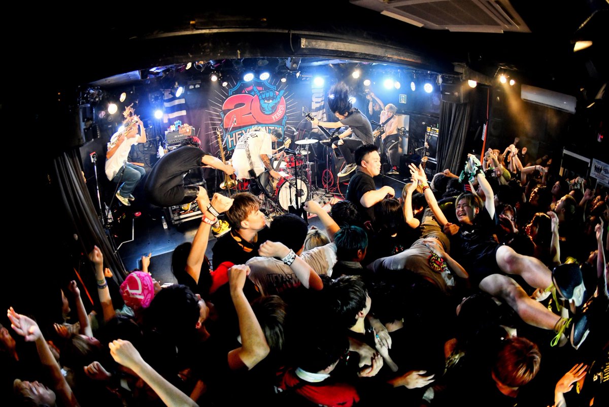 HEY_SMITH_Japan's tweet photo. 8/3(月)宇都宮HEAVEN'S ROCK
“ALL OVER JAPAN TOUR”
photo by @H_and_A https://t.co/lTksXRdsHA