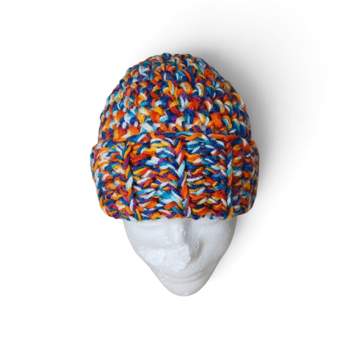TeesHandmade's tweet photo. Multi colored winter hat
#crochet #shopsmall
#poshmark #ebay #etsy #handmade 
https://t.co/EF7rHOR50l https://t.co/F30fYJdYOT
