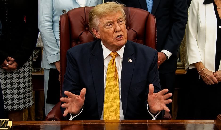 OccupyDemocrats's tweet photo. BREAKING: Trump STUNS reporters with chilling Oval Office promise to give Iran “Every last chance before decapitation”!

Donald Trump shocked reporters Monday with an insane, muddled rant about how he is weighing military action against Iran but wants to give the country "every last chance before decapitation" before a devastating attack he says is already cued up and ready to go.

In a long history of spewing crazy from the Resolute Desk, this one is right up there.

Spurred by a question about future negotiations, Trump’s answer sounded less like a serious discussion of the current situation and more like a bad action movie plot he made up on the spot.

“I want to give them every last chance before decapitation,” Trump said.

He then claimed the United States was ready to launch a massive attack the night before that would have left “essentially very little left… nothing left.”

According to Trump, the only reason the assault didn’t happen was because “sleazebag” leakers tipped Iran off, prompting Iranian leaders to call him in a panic and beg for another chance to negotiate.

“They knew I was coming… So they called me, and they said, ‘Please don’t attack. We’ll make a deal.’ That’s the real truth, and everyone knows it.”

The real truth indeed. But Trump had hardly taken a breath before he denounced the said leakers as people who “should be put in jail” – then immediately praised them for supposedly saving Iran from total destruction.

This, of course, is pure fantasy. Trump is cornered, out of good options, and reaching into his familiar bag of rhetorical tricks: invent a story in which he was about to deliver overwhelming force, claim the other side was terrified into submission, and present himself as both the ultimate tough guy and the reluctant peace-loving dealmaker.

Sane leaders always speak carefully about the possibility of war. Trump, on the other hand, chose the language of “decapitation” and total annihilation while spinning a tale that conveniently makes him look both merciful and all-powerful.

This is in no way strategic. This is Donald Trump madly improvising because he’s trapped, and throwing around the idea of war crimes as threats.

Congress must step in and stop this war, right now. If you agree, like and share.