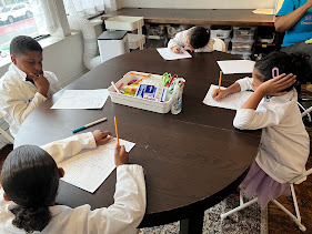 stemkidsnyc's tweet photo. STEM fun in Harlem! 🔧💡 Students at the #STEMXplorers Innovation Lab explored circuits with Squishy Circuits, coded games in Scratch Jr., and engineered scribble bots! From “Draw a Scientist” to building automata, they’re learning by doing.
#STEM #Education #Learning #Innovation https://t.co/Hs1CEF47WD