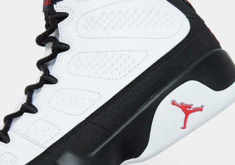 SneakerScouts's tweet photo. Release Date: Air Jordan 9 'White/Black/True Red' - September  19, 2026 |$215| 

https://t.co/TqvyVnGzCg https://t.co/NN50OFcwEr