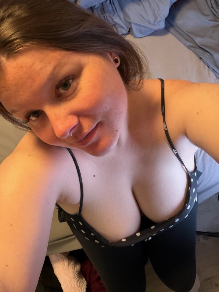 maddymay0939's tweet photo. Who hasn't got a pic in the DMs yet?🥹 https://t.co/2nNkbBzYSn