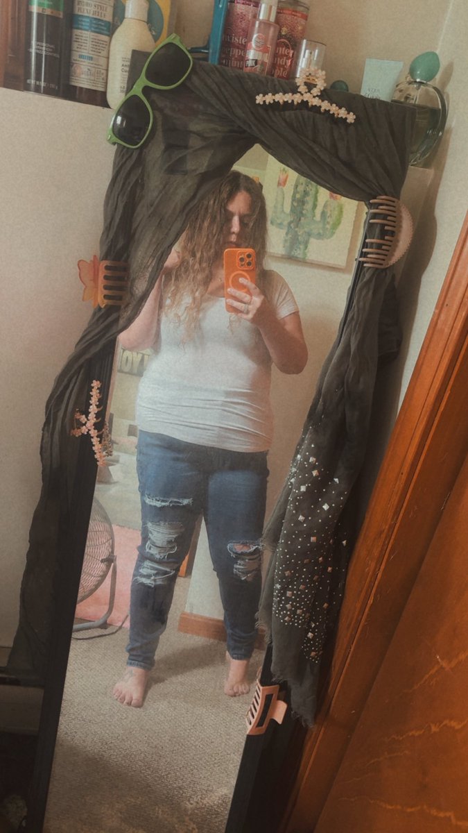 Samantha12Sue's tweet photo. #curvy #MidSize #SmallFat #dress #happy https://t.co/BuaAdGUdsa
