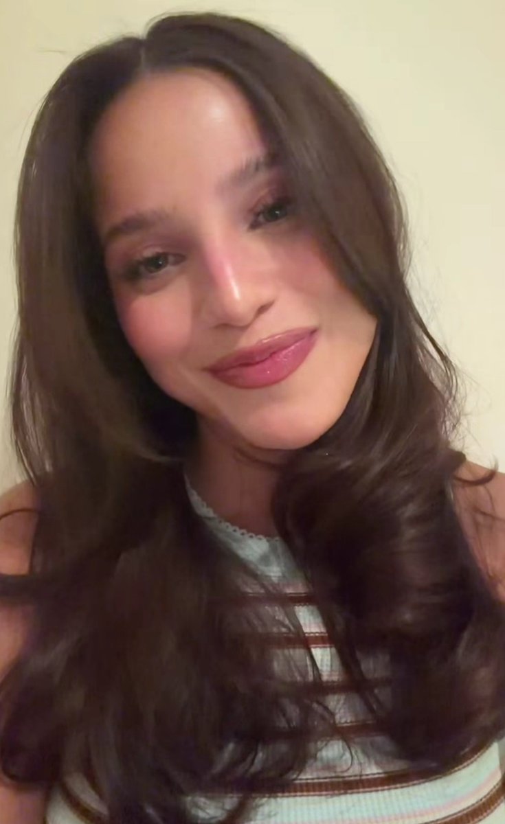 badmernes's tweet photo. TE AMO TANTO 🥺💗 

não aguento mais viver de migalhas 😭 https://t.co/yVHAIXBLr8
