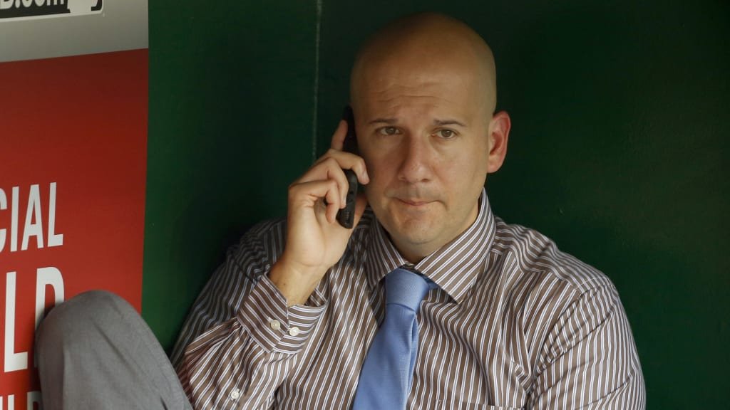 MexicanBraves's tweet photo. He would never do this to us https://t.co/vkIwl101Ot