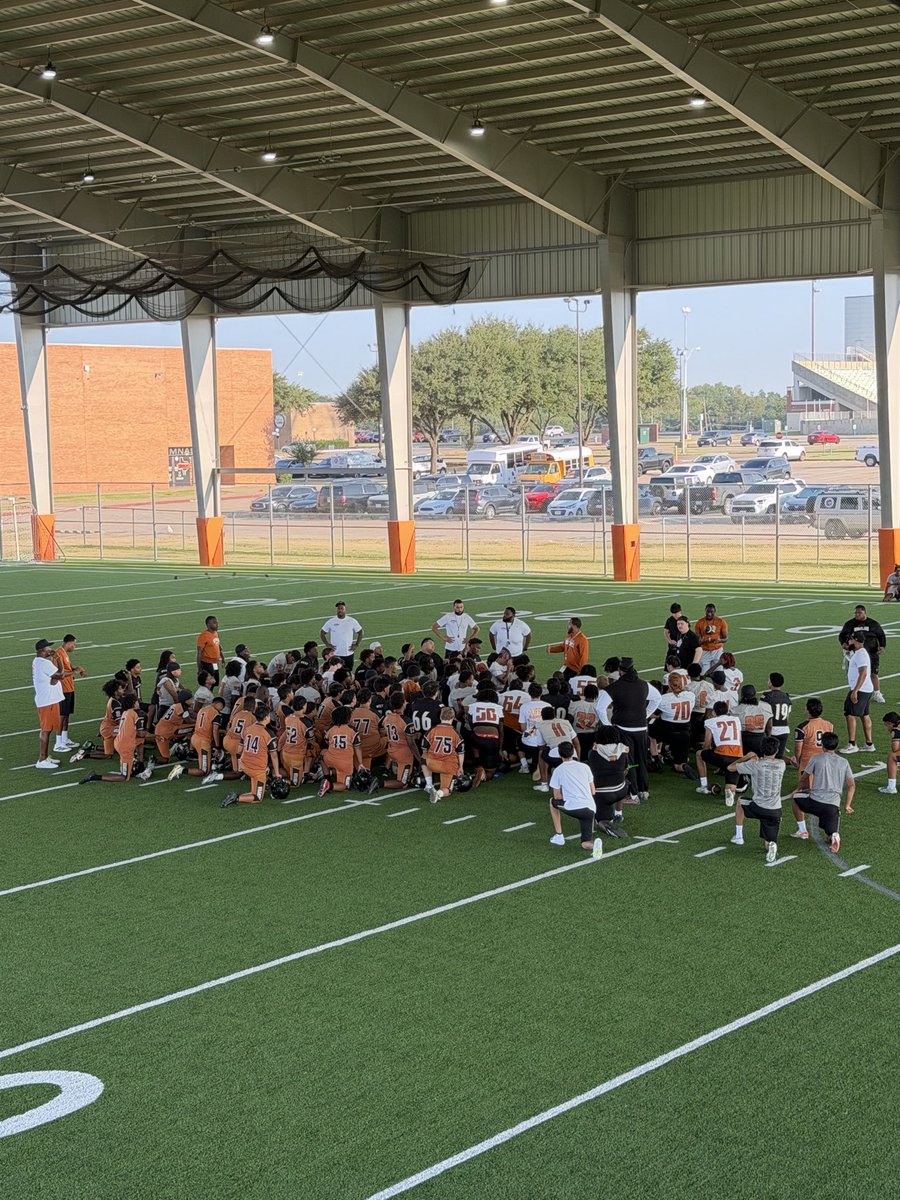 Er_Patterson24's tweet photo. Day 1 https://t.co/epngTp5btc