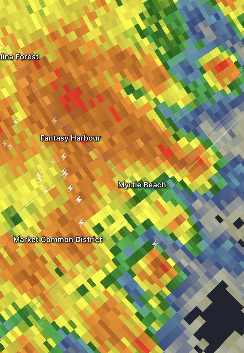 jamiearnoldWMBF's tweet photo. HEY, Momma Nature.  Now listen.  You gotta start acting right and remember how to rain right.  This all or nothing is getting old!   Rainfall rates in some of these storms are over 4 inches per hour.  #SCwx @wmbfnews https://t.co/I7VibBp8s3