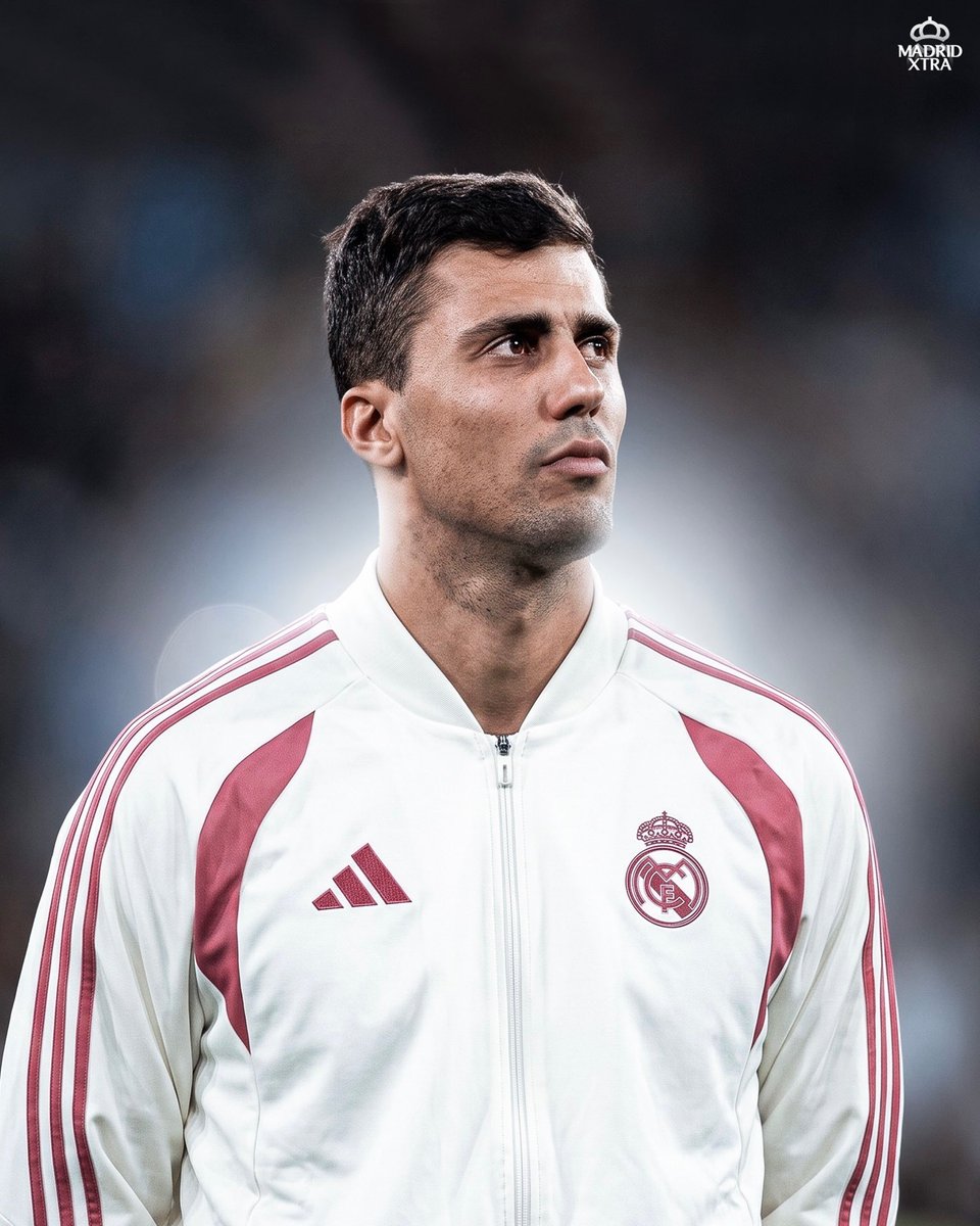 AdriRM33's tweet photo. 🚨💣 Todo apunta a que RODRI va a jugar en el REAL MADRID la PRÓXIMA TEMPORADA.

{ @ellarguero } https://t.co/Gefybkf1Zw