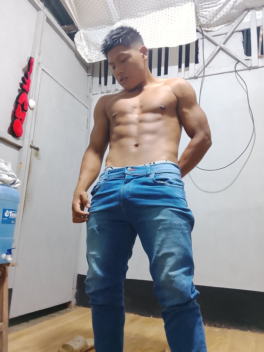 leoxcic's tweet photo. Vida sana ..cuerpo sano#901278570 https://t.co/6Vaaqr9IqK