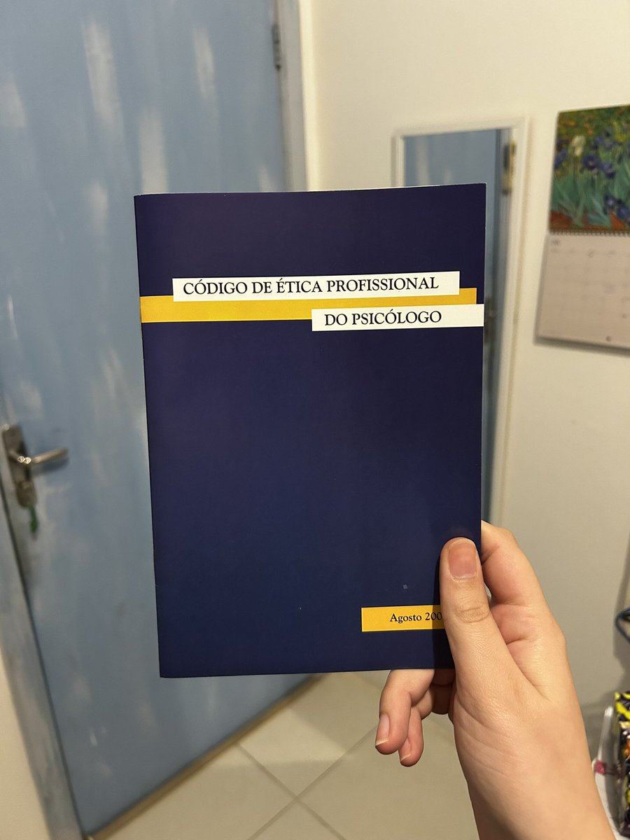 sophybarty's tweet photo. vontade de indicar essa leitura pra alguns! https://t.co/XbEnzGWevO
